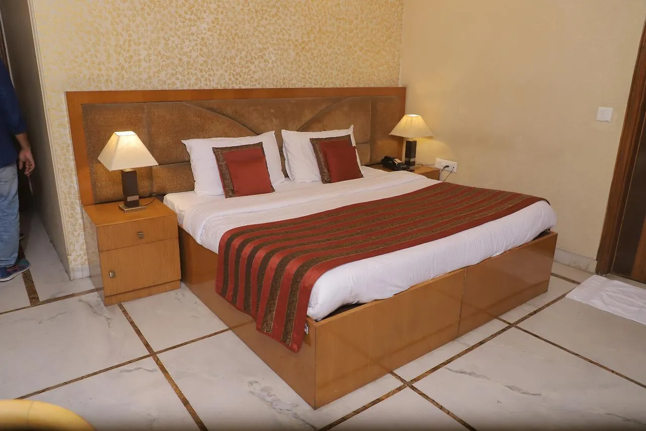 Hotel Singh Sahib Delhi
