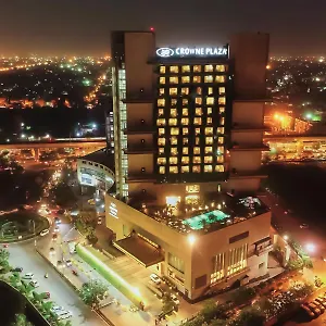 5* فندق كراون بلازا نيودلهي روهيني